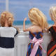 Upcycling: Barbiekleider aus Krawatten