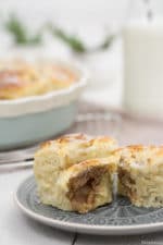 Hefeschnecken mit Marzipan und Mandeln