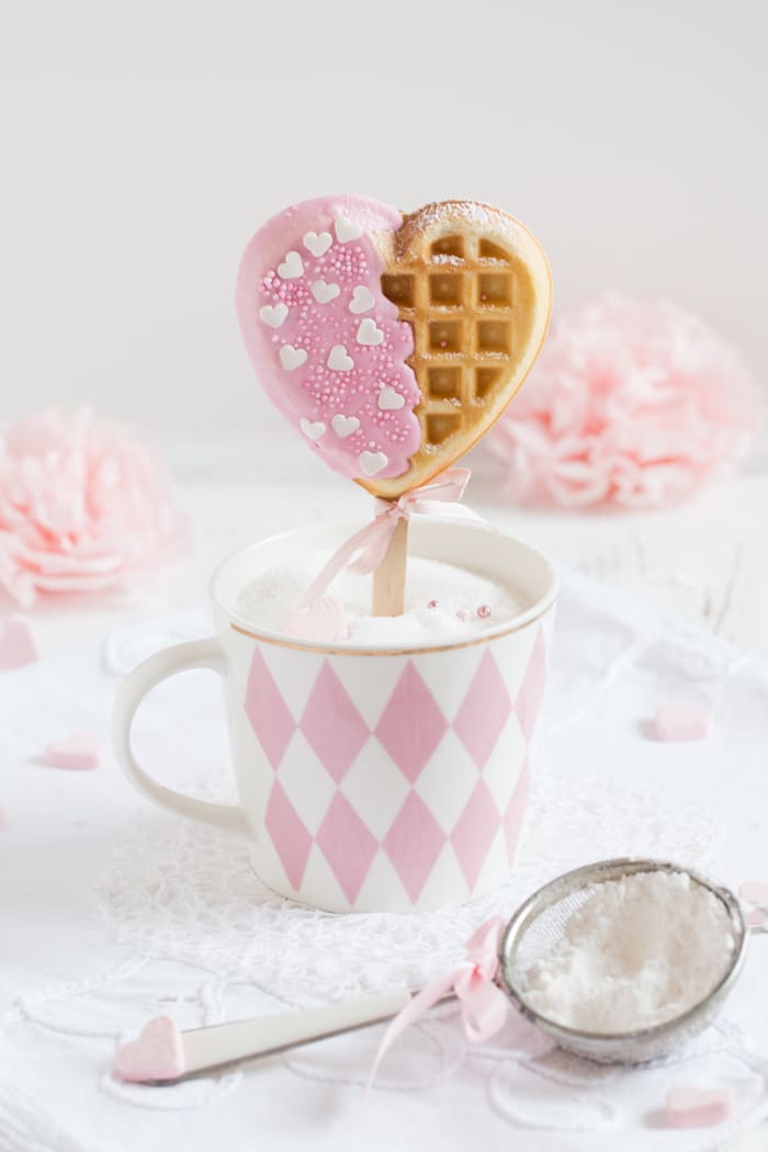 „Herzwaffeln am Stiel“  [be my valentine]