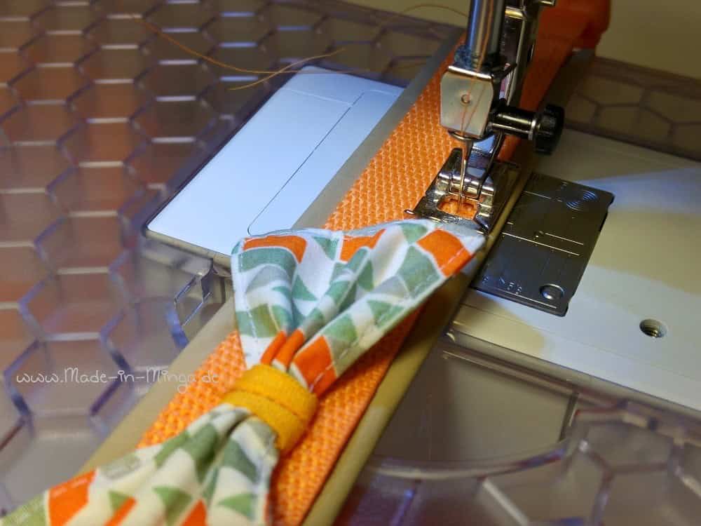 Anleitung: Hundehalsband mit Schleife