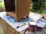 Upcycling: Omas alter Nachttisch
