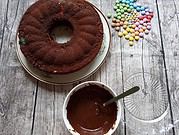 Bunter Marmorkuchen mit viel Schokolade