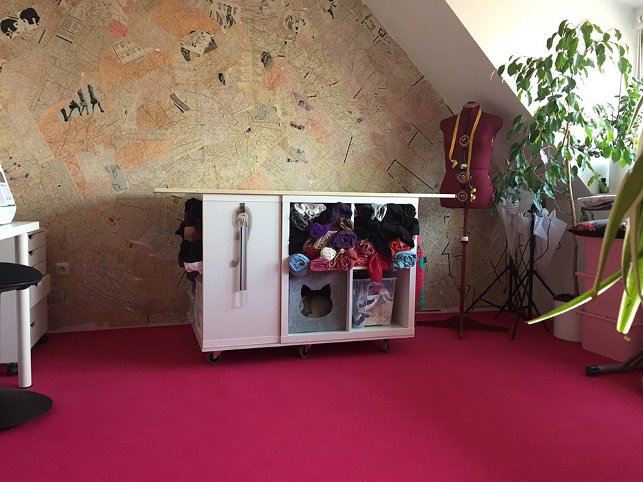 DIY Tapete aus Schnittmustern