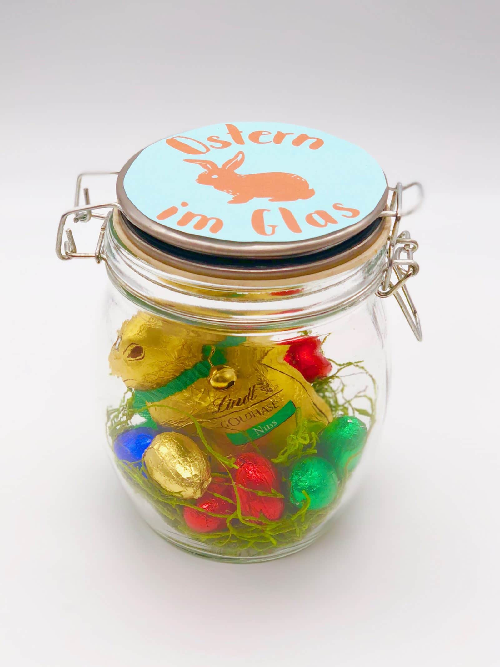Osternest im Glas selber machen – süße Geschenkidee