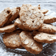 Nuss-Cookies mit Mandeln und Haselnüssen