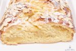 Einfacher Hefezopf mit Marzipan-Füllung