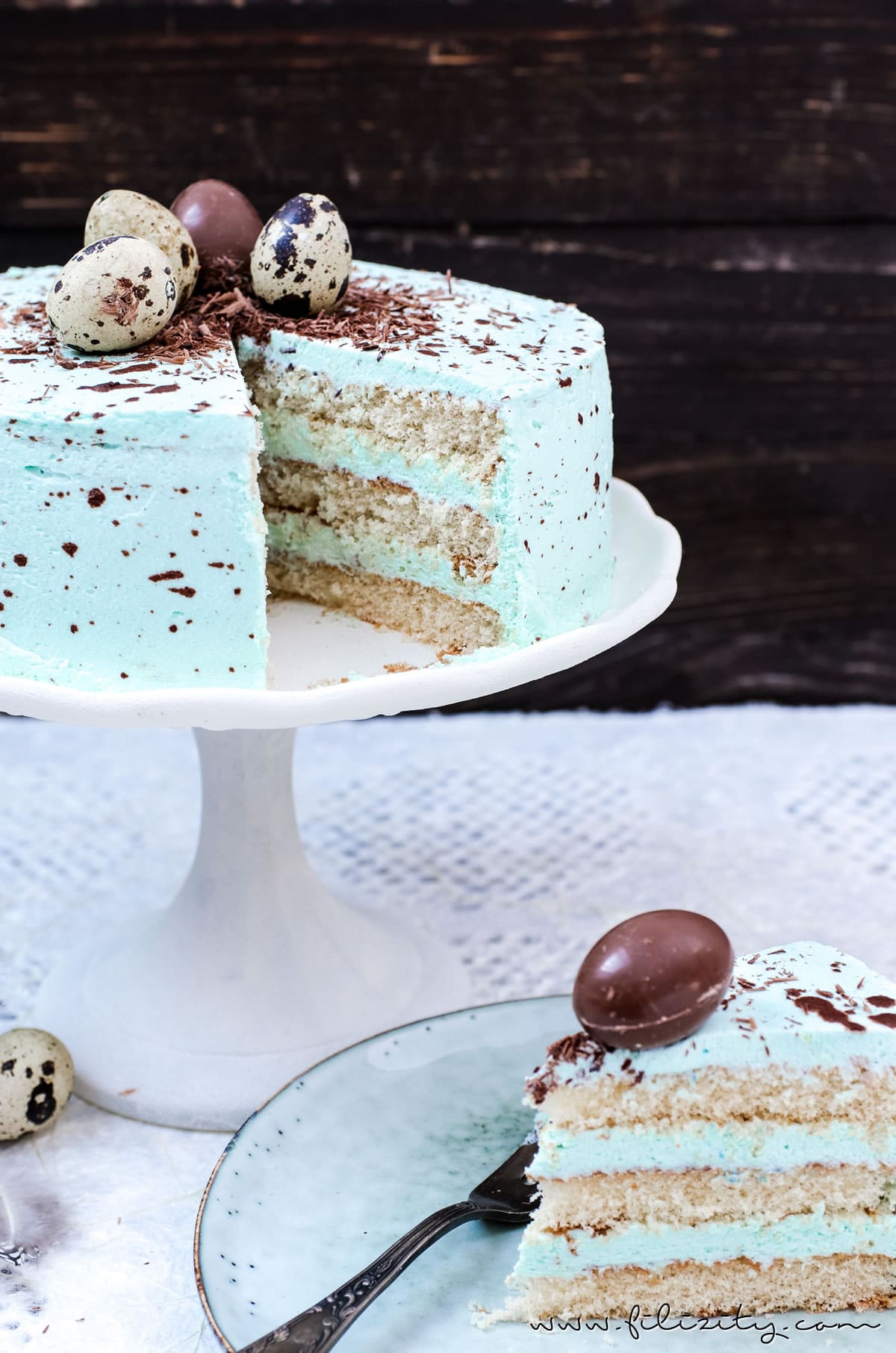 Gesprenkelte Vanille-Nougat-Torte