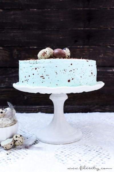 Gesprenkelte Vanille-Nougat-Torte