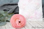 DIY-Blumenbild mit Blüten aus Krepp-Papier – passend zum Muttertag