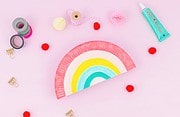 DIY Regenbogen-Utensilo für den Arbeitsplatz
