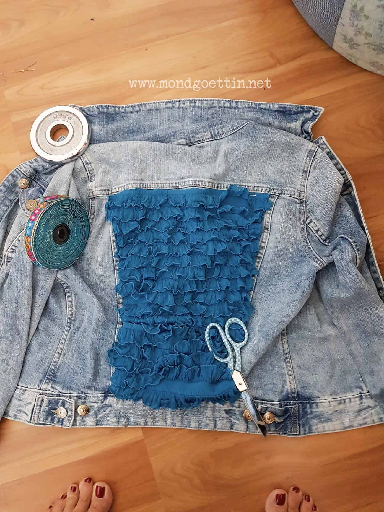 DIY-Jeansjacke mit Rüschen/Volants
