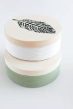 Upcycling Idee: Spanschachteln schablonieren