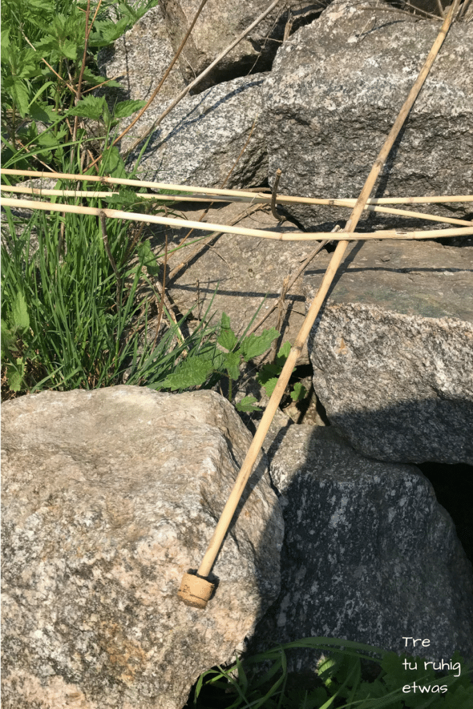 Pfeil und Bogen aus Haselnuss und Schilfrohr einfach selber bauen