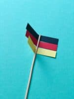 Deutschland Deko Fahnen zur Fußball WM Selber machen