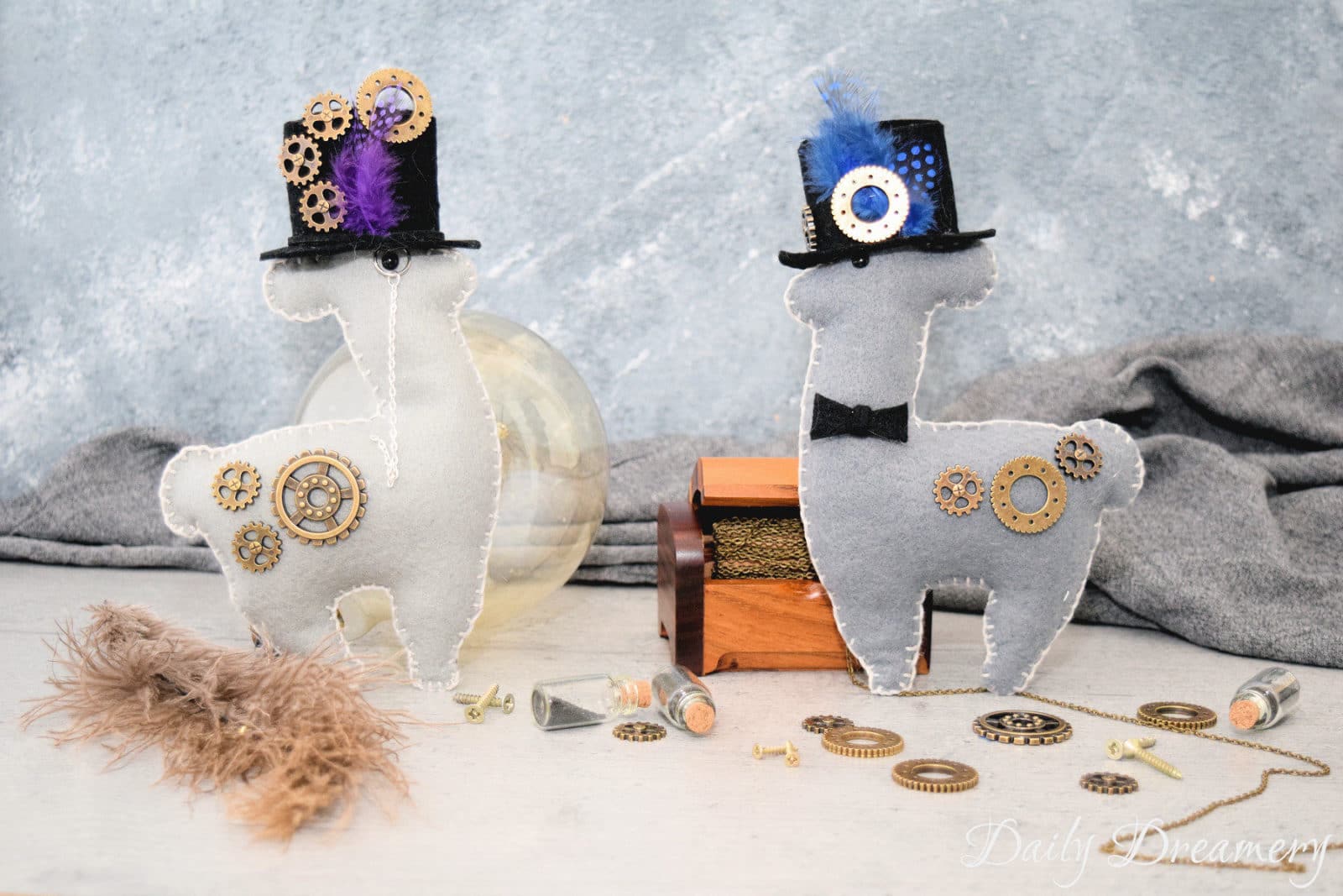 Steampunk-Lama aus Filz ~ No Problama – Festivalama