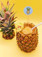 DIY Mitbringsel für die Sommer Party - Wackelpudding in der Ananas