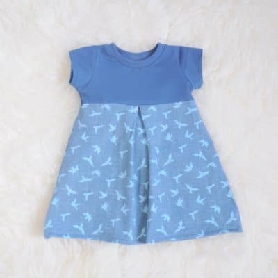 Kleidchen in blau mit Tauben-Motiv - Größe 80