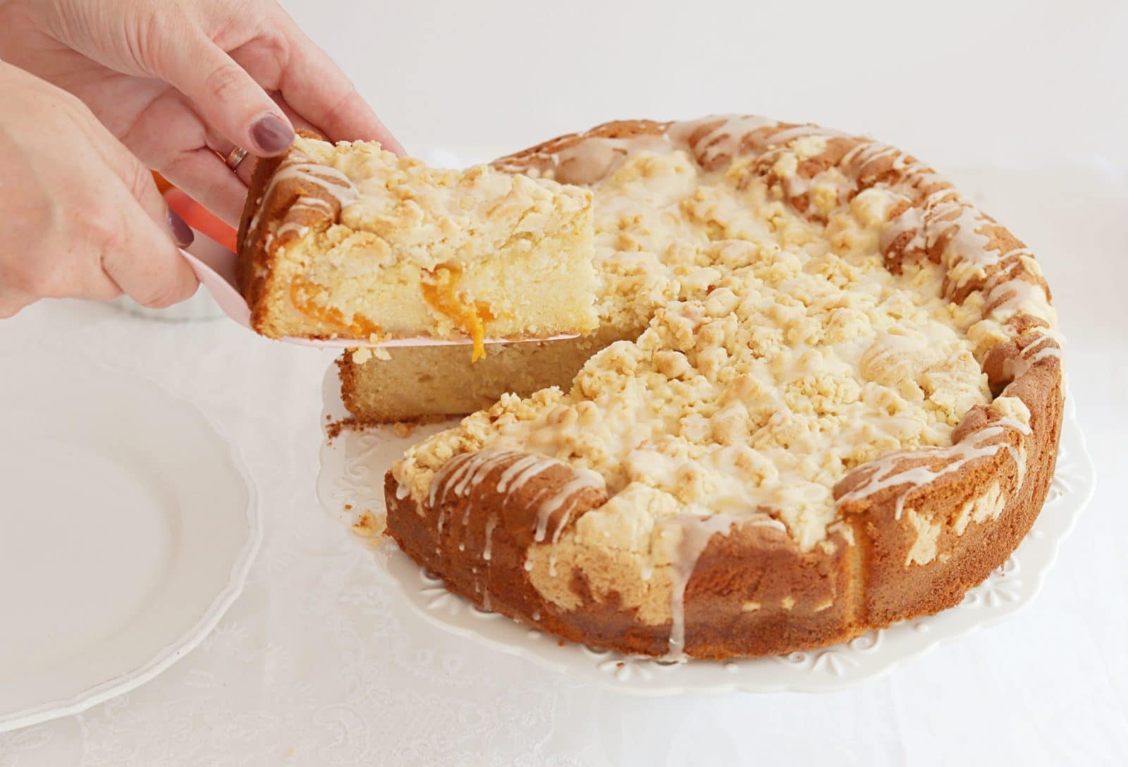 Aprikosen-Eierlikör-Streuselkuchen