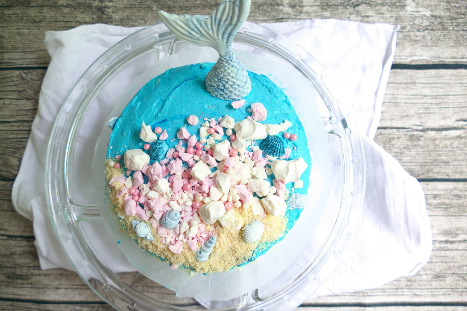 „Nixe & Meer“ – Minitorte mit Mascarponecreme und Mandelbiskuit