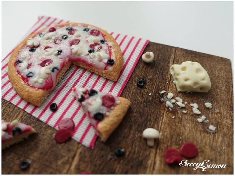 FIMO Pizza Salami | Miniature Polymerclay