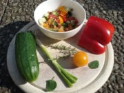 Sommerlicher Linsensalat rot-gelb-grün (Rasta Salad)
