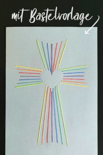 Fadengrafik Kreuz mit Herz [Bastelvorlage & Plotterfreebie]