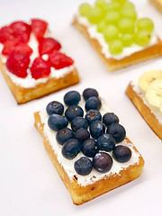 Sommerliche Obstwaffeln selber machen