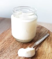 Joghurt-Experimente mit Kuhmilchalternativen