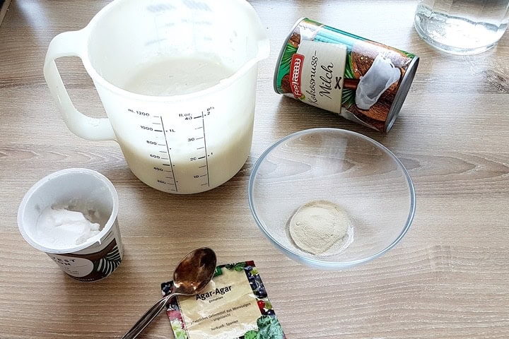 Joghurt-Experimente mit Kuhmilchalternativen