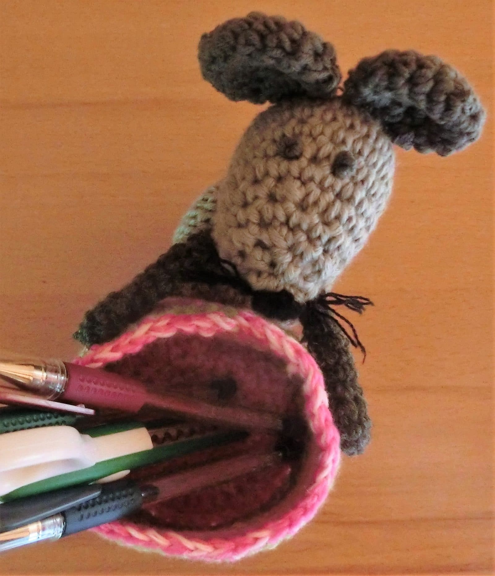 Gehäkelter Stiftehalter