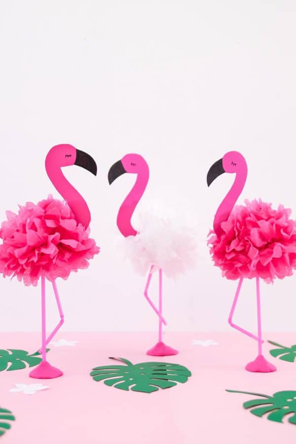 DIY Pompon Flamingos aus Servietten basteln