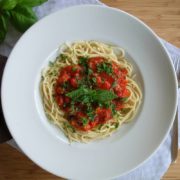 Nudeln mit Wurst und Tomatensosse oder Spaghetti alla Bolognese :-)