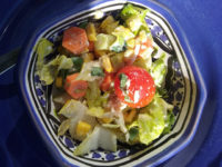 Gemischter Salat mit Burratadressing
