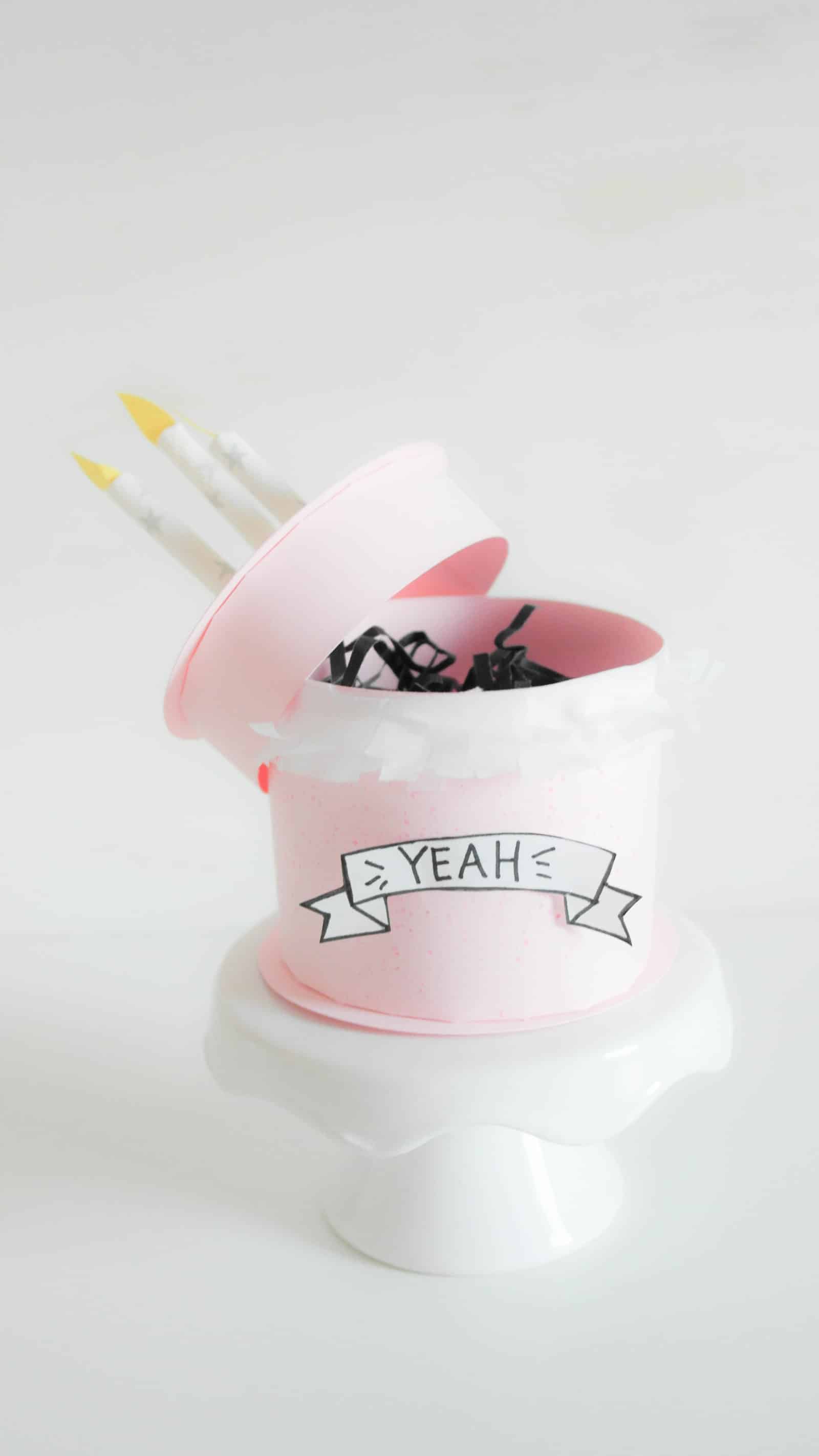 Happy Birthday | MiniTorte aus Papier als Geschenkverpackung