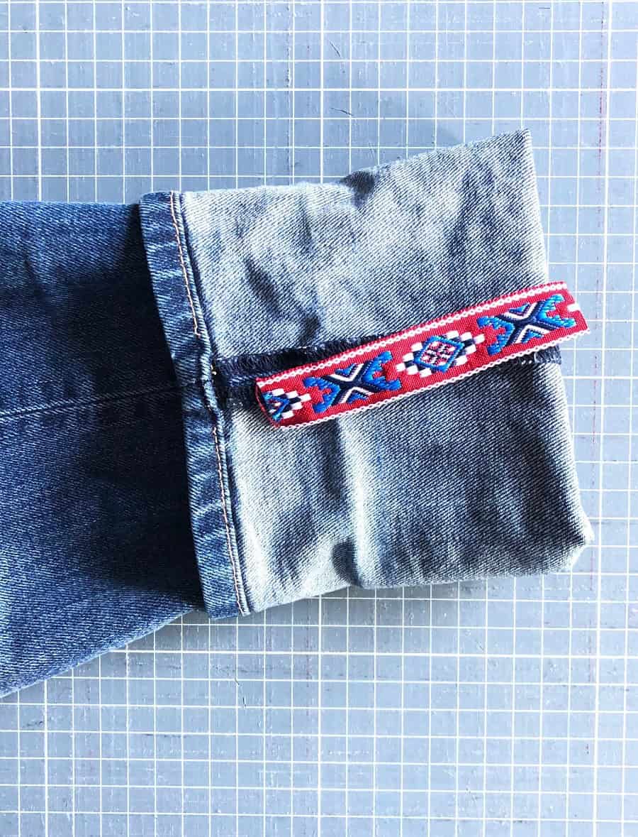 DIY // Jeans pimpen mit Webband