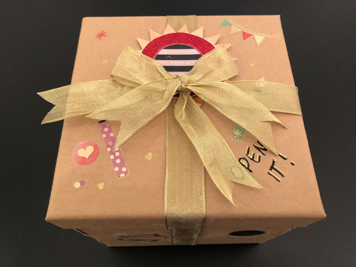 Basteln zum Geburtstag: Explosionsbox basteln