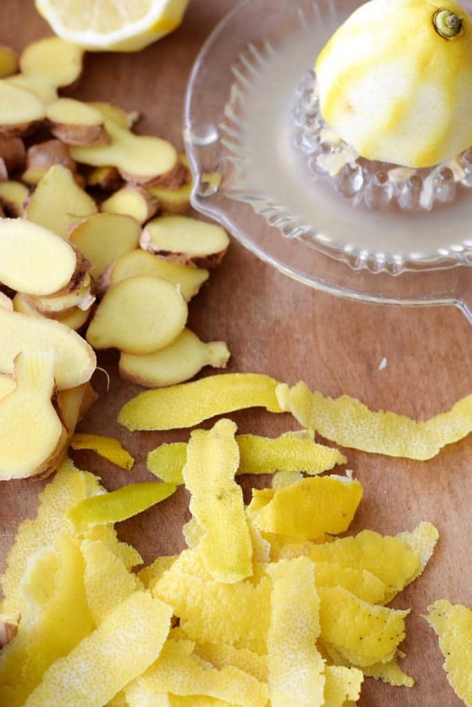 Tschüss Erkältung! Meine Wunderwaffe für die fiese Erkältungszeit: Ingwer-Zitronen-Sirup, einfach selbstgemacht
