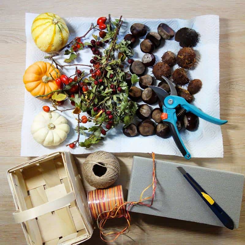 DIY Herbstdeko – Gesteck im Körbchen