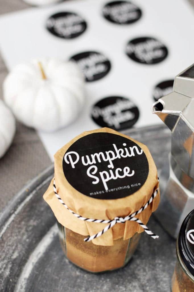 Rezept für Pumpkin Pie Spice mit schickem Freebie-Etikett zum kostenlosen Download