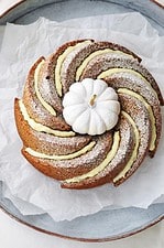 Willkommen lieber Herbst! Hallo saftiger Kürbiskuchen!