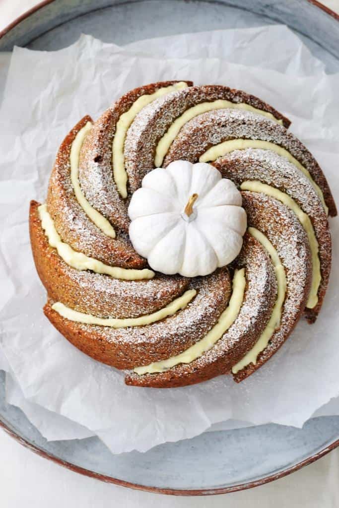 Willkommen lieber Herbst! Hallo saftiger Kürbiskuchen!