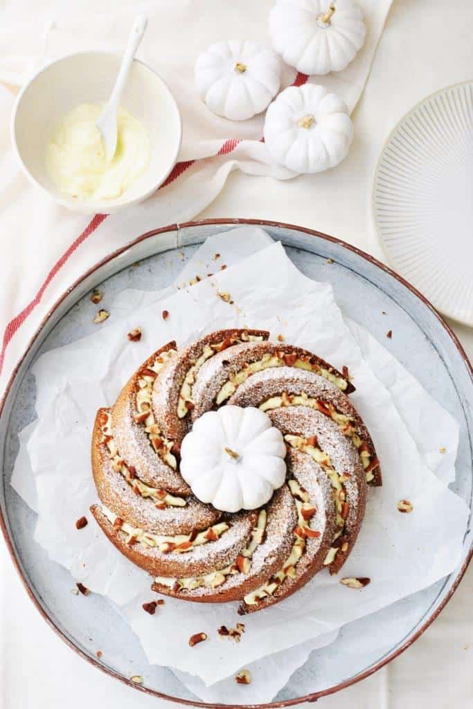 Willkommen lieber Herbst! Hallo saftiger Kürbiskuchen!