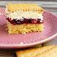 Schneewittchenkuchen mit Butterkeksen – Rot wie Blut, weiß wie Schnee und goldgelb wie Butterkekse