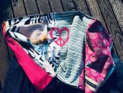 Loop aus Jeans- und Stoffresten