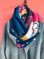 Loop aus Jeans- und Stoffresten