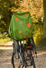 Nähanleitung: Regenschutz für den Fahrrad-Kindersitz