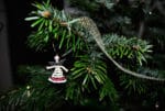DIY Weihnachtsdeko: Engel basteln aus Perlen