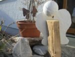 Engel aus Holzscheit bauen – Weihnachts-Deko