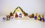 Niedliche Krippenfiguren aus Kastanien und Nüssen basteln