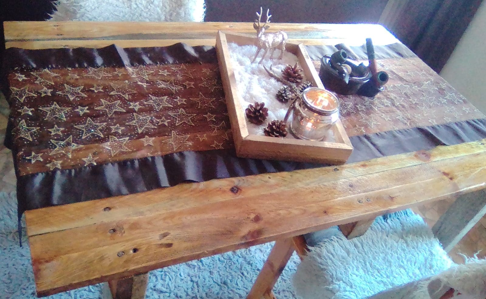 DIY Palettentisch aus Europaletten